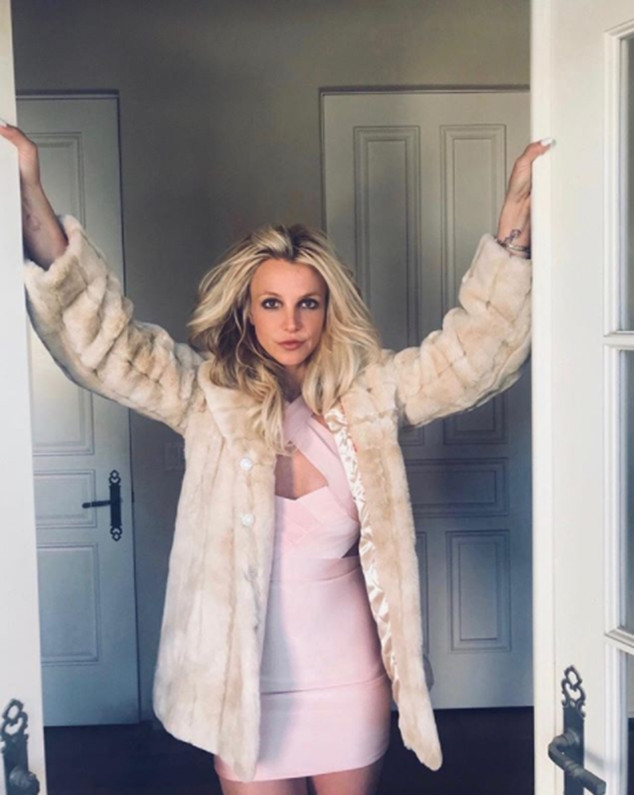 6 Times Britney Spears Instagram Fashion Shows Gave Us Life In 2017 E Online